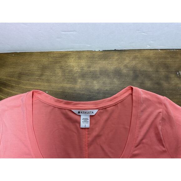 Athleta Stratus II Tee T-Shirt Size Large Scoop Neck Relaxed Fit Casual Pink - Picture 2 of 10